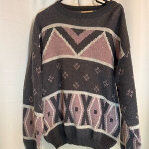 Geometric Patterned Sweater - Gray and Pink